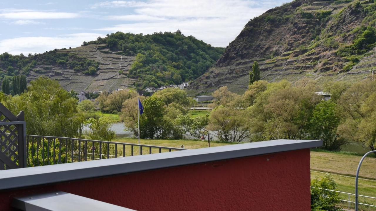 Hotel-Garni-Kachelburg Dieblich Exterior foto